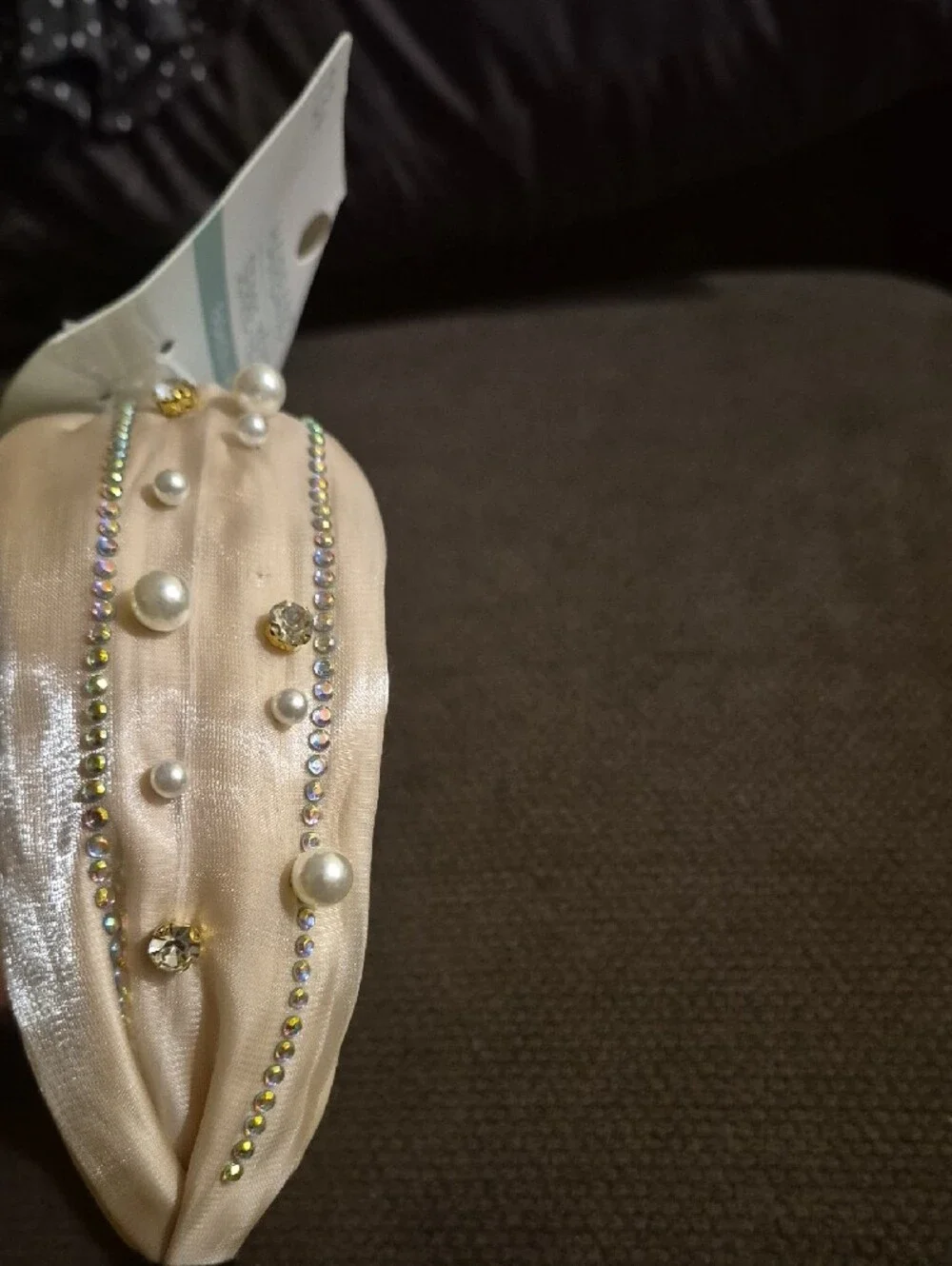 HAIRRAND Serre Beige/Pearl/Rhinestones Headband with Retail Tag SZ 13+